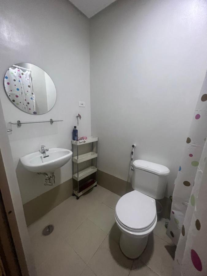Lovers Inn Qc Кесон-Сіті Екстер'єр фото