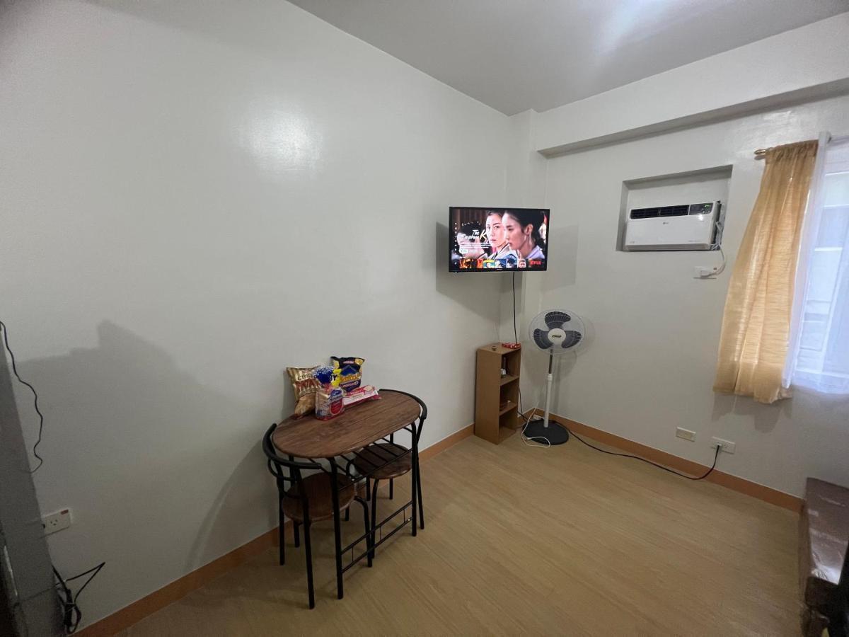 Lovers Inn Qc Кесон-Сіті Екстер'єр фото