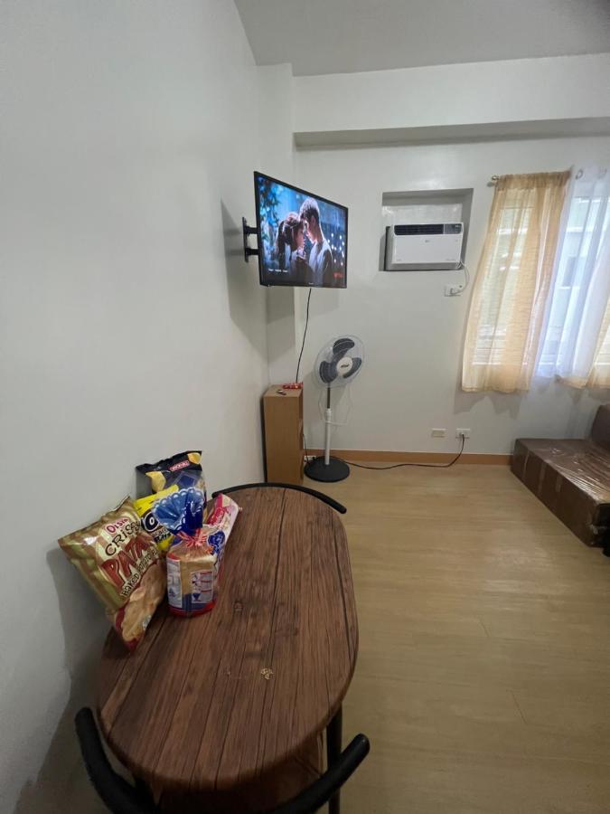 Lovers Inn Qc Кесон-Сіті Екстер'єр фото